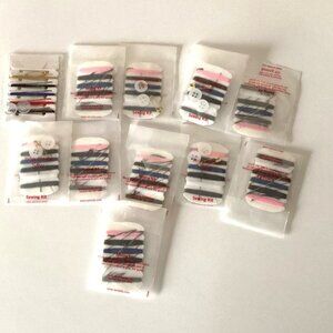 Travel Sewing Colored Thread Repair Emergency Mini Kit with Buttons